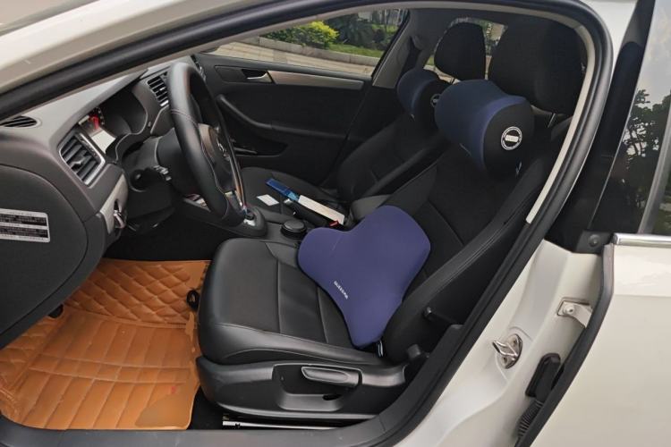 Used Volkswagen Sagitar 2014 1.6L Automatic Comfort Model Left Front Seat