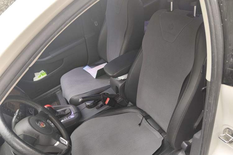 Used Volkswagen Sagitar 2014 1.6L Automatic Comfort Model Left Front Seat