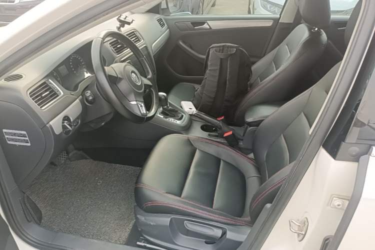 Used Volkswagen Sagitar 2014 Revised Version 1.6L Automatic Leading Edition Left Front Seat