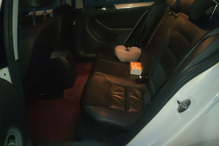 Used Volkswagen Sagitar 2014 1.4TSI Automatic Luxury Model Left Rear Seat
