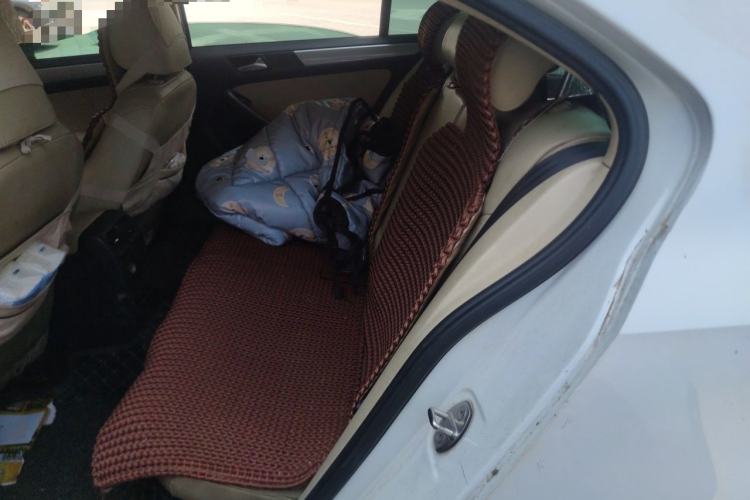 Used Volkswagen Sagitar 2014 1.6L Manual Comfort Model Left Rear Seat