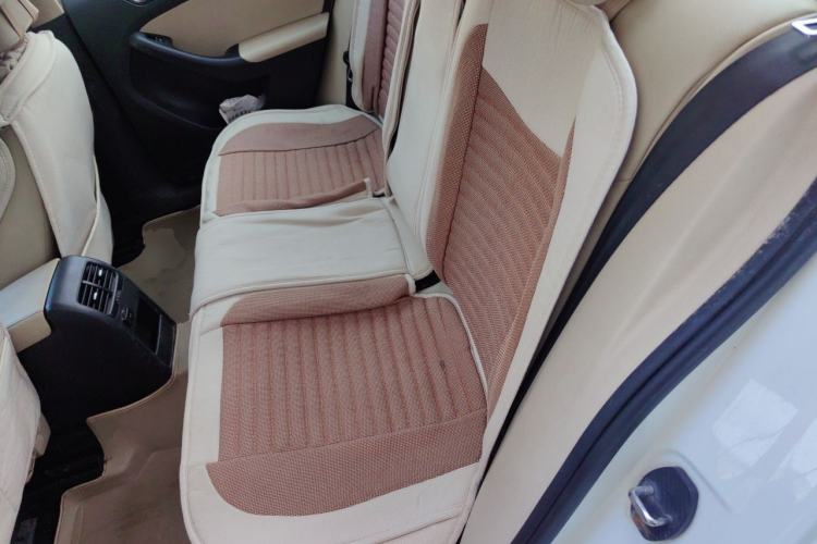 Used Volkswagen Sagitar 2014 Revised Version 1.4TSI Automatic Luxury Edition Left Rear Seat