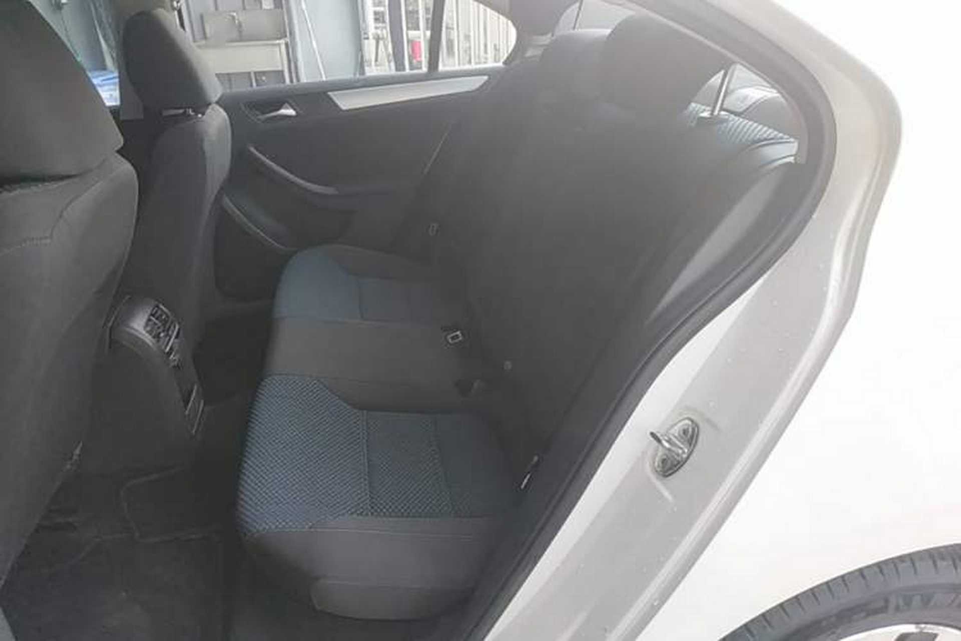 Used Volkswagen Sagitar 2014 Revised 1.4TSI BlueMotion Edition Left Rear Seat