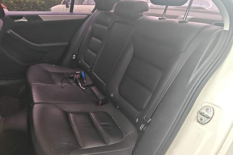 Used Volkswagen Sagitar 2014 1.4TSI Automatic Fashion Edition Left Rear Seat