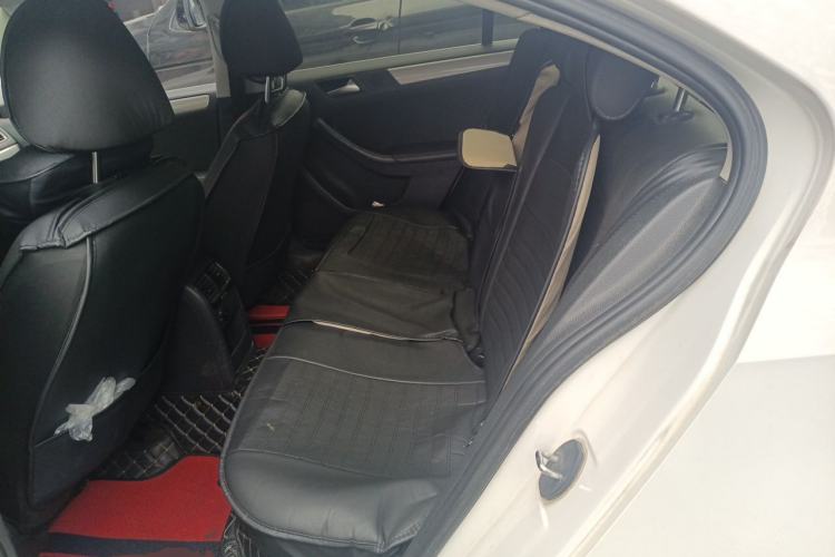 Used Volkswagen Sagitar 2014 Revised Version 1.4TSI Automatic Luxury Edition Left Rear Seat