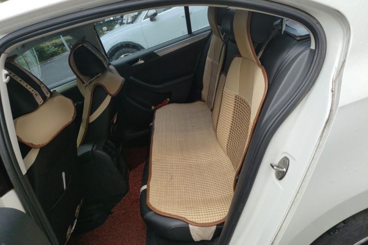 Used Volkswagen Sagitar 2014 1.6L Manual Comfort Model Left Rear Seat