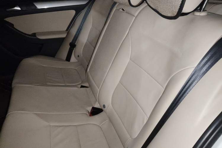 Used Volkswagen Sagitar 2014 1.4TSI Automatic Luxury Model Left Rear Seat