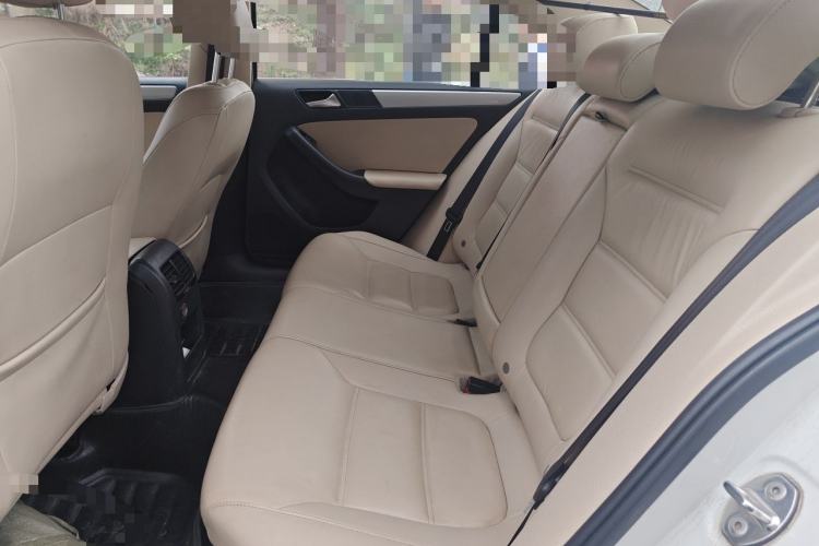 Used Volkswagen Sagitar 2014 1.6L Manual Comfort Model Left Rear Seat