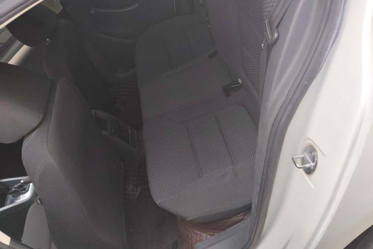 Used Volkswagen Sagitar 2014 Revised Version 1.4TSI Automatic Fashion Edition Left Rear Seat