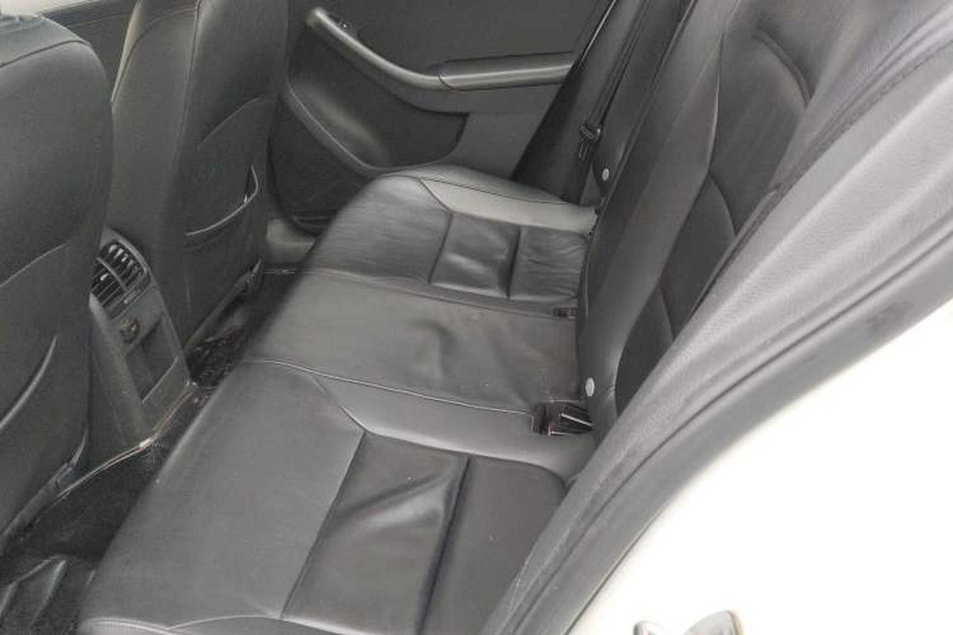 Used Volkswagen Sagitar 2014 Revised Version 1.6L Automatic Leading Edition Left Rear Seat