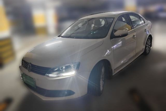 Volkswagen Sagitar 2014 1.4TSI Manual Luxury Model usado