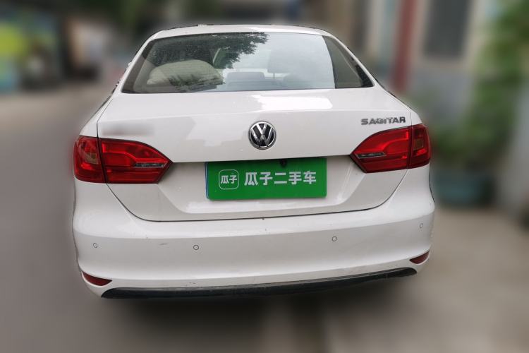 Used Volkswagen Sagitar 2014 Revised Version 1.6L Manual Leading Edition Rear