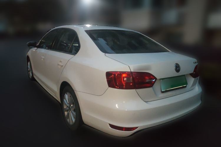Used Volkswagen Sagitar 2014 1.4TSI Automatic Luxury Model Rear Left 45 Deg