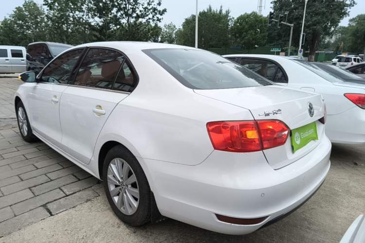 Used Volkswagen Sagitar 2014 Revised Version 1.6L Automatic Comfort Edition Rear Left 45 Deg