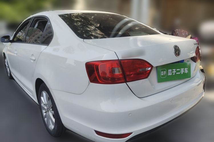 Used Volkswagen Sagitar 2014 1.6L Automatic Fashion Model Rear Left 45 Deg