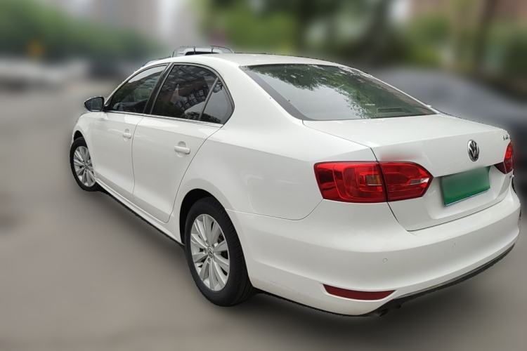 Used Volkswagen Sagitar 2014 1.4TSI Automatic Luxury Model Rear Left 45 Deg