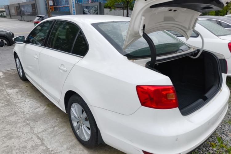 Used Volkswagen Sagitar 2014 Revised Version 1.6L Automatic Leading Edition Rear Left 45 Deg