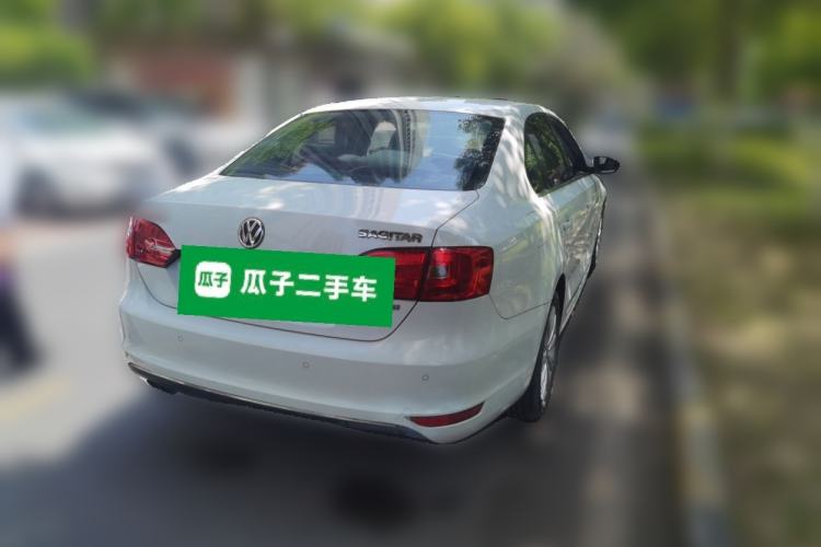 Used Volkswagen Sagitar 2014 1.4TSI Automatic Luxury Model Rear Right 45 Deg