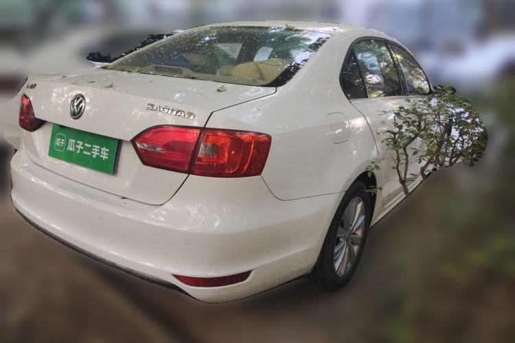 Used Volkswagen Sagitar 2014 Revised Version 1.6L Automatic Comfort Edition Rear Right 45 Deg