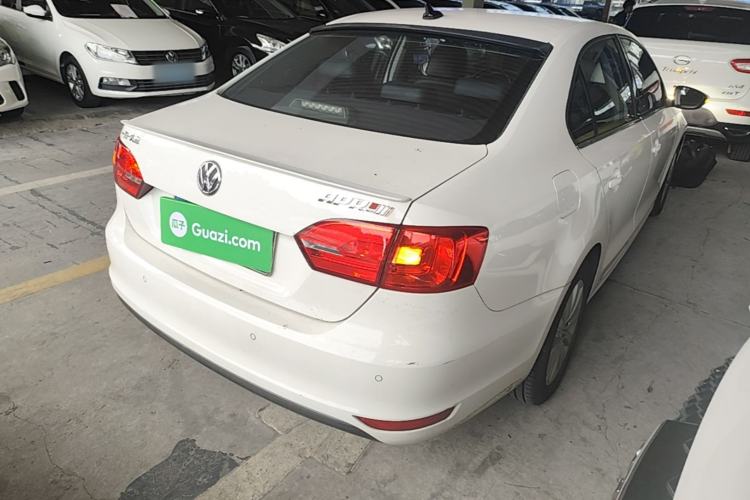 Used Volkswagen Sagitar 2014 Revised Version 1.6L Automatic Comfort Edition Rear Right 45 Deg