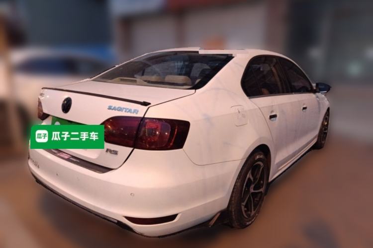 Used Volkswagen Sagitar 2014 1.6L Manual Comfort Model Rear Right 45 Deg