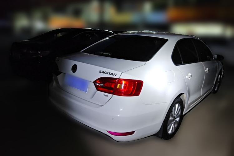 Used Volkswagen Sagitar 2014 Revised Version 1.4TSI Automatic Luxury Edition Rear Right 45 Deg
