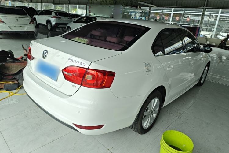 Used Volkswagen Sagitar 2014 1.4TSI Automatic Luxury Model Rear Right 45 Deg