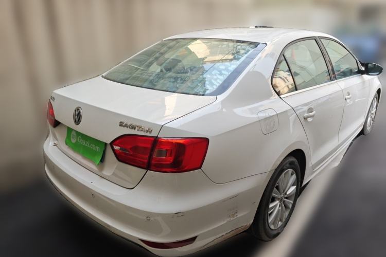 Used Volkswagen Sagitar 2014 1.6L Manual Comfort Model Rear Right 45 Deg