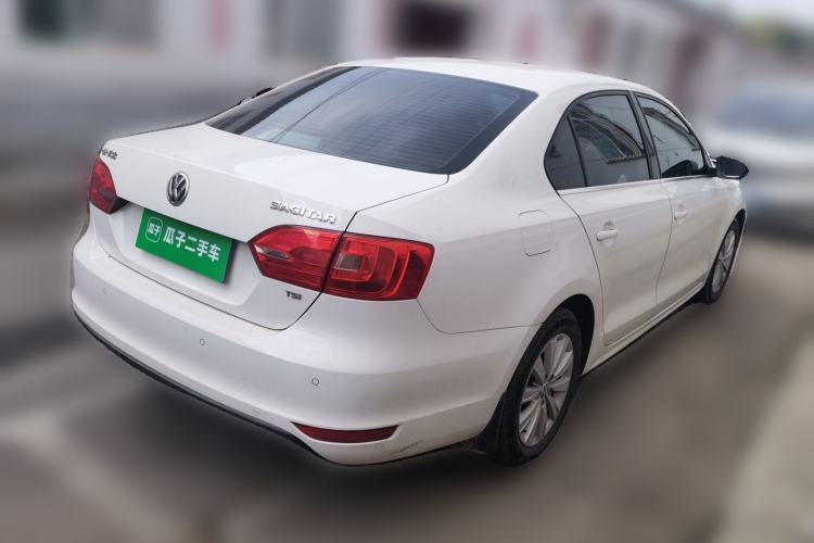 Used Volkswagen Sagitar 2014 1.4TSI Automatic Luxury Model Rear Right 45 Deg