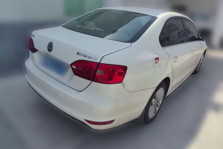 Used Volkswagen Sagitar 2014 1.6L Automatic Comfort Model Rear Right 45 Deg
