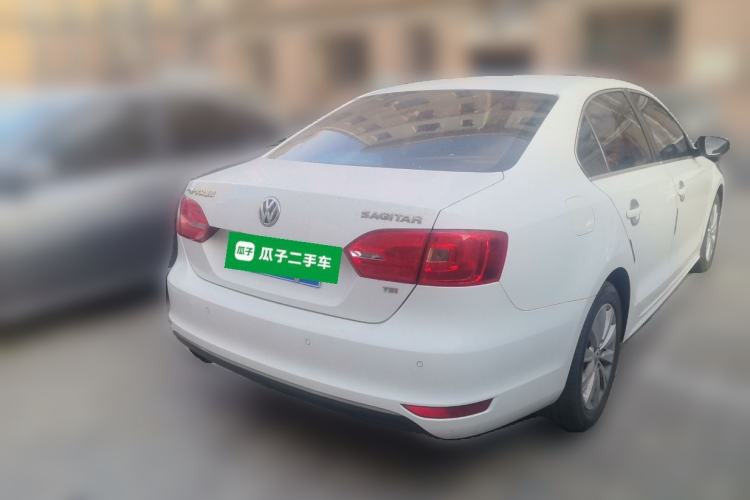 Used Volkswagen Sagitar 2014 1.4TSI Automatic Luxury Model Rear Right 45 Deg