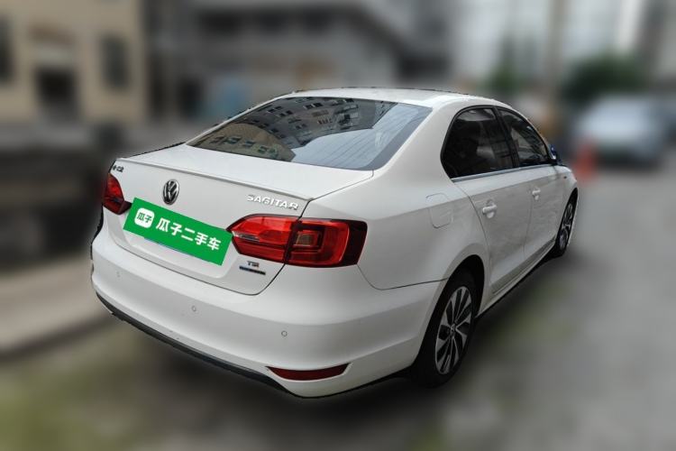 Used Volkswagen Sagitar 2014 Revised 1.4TSI BlueMotion Edition Rear Right 45 Deg