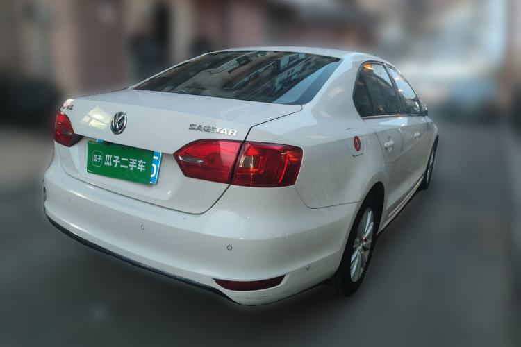 Used Volkswagen Sagitar 2014 1.6L Automatic Comfort Model Rear Right 45 Deg