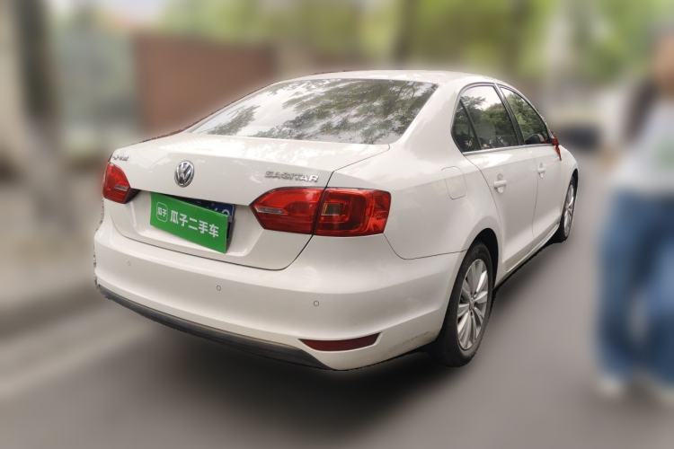 Used Volkswagen Sagitar 2014 1.6L Automatic Comfort Model Rear Right 45 Deg