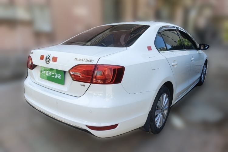 Used Volkswagen Sagitar 2014 1.4TSI Manual Luxury Model Rear Right 45 Deg