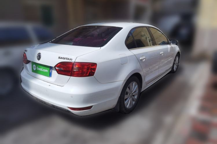 Used Volkswagen Sagitar 2014 Revised Version 1.6L Manual Leading Edition Rear Right 45 Deg