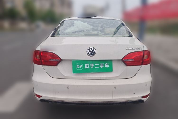 Used Volkswagen Sagitar 2014 1.6L Manual Comfort Model Rear