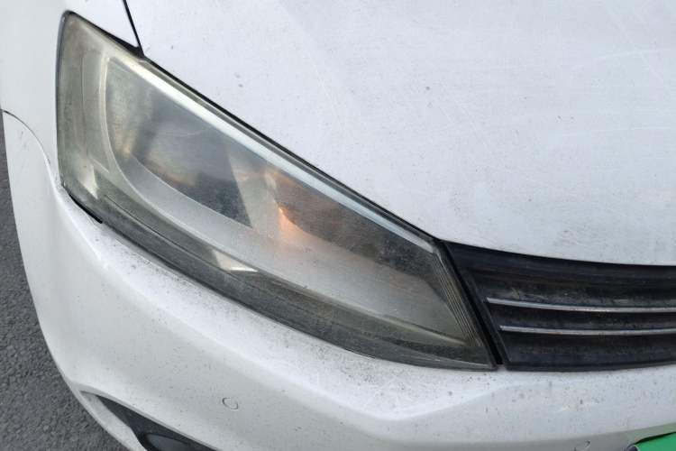 Used Volkswagen Sagitar 2014 Revised Version 1.4TSI Automatic Luxury Edition Right Front Headlight