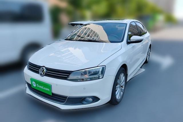 Volkswagen Sagitar 2014 1.4TSI Automatic Luxury Model usado