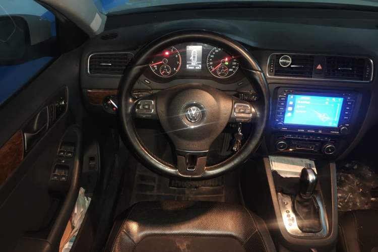 Used Volkswagen Sagitar 2014 Revised 1.4TSI Automatic Flagship Edition Steering Wheel