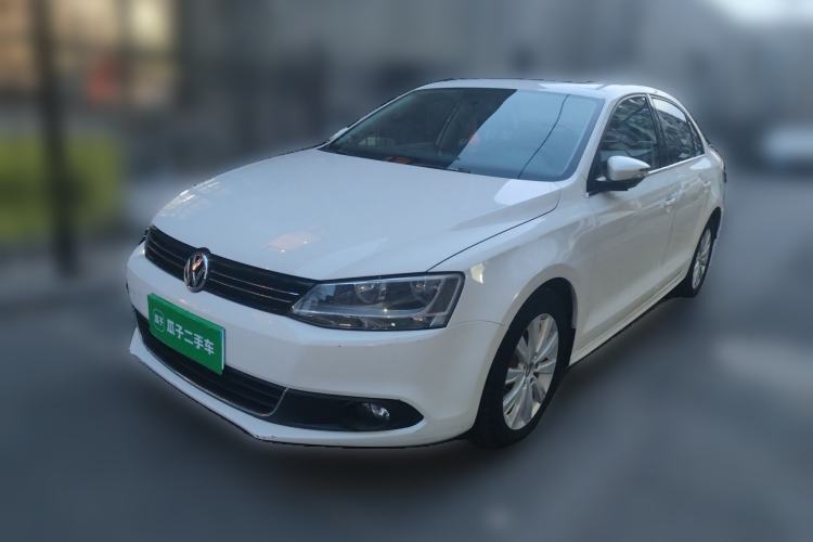 Used Volkswagen Sagitar 2014 1.6L Automatic Comfort Model Guazi used car, China used car export, Used car for sale, Used cars, Cheapest cars for sale