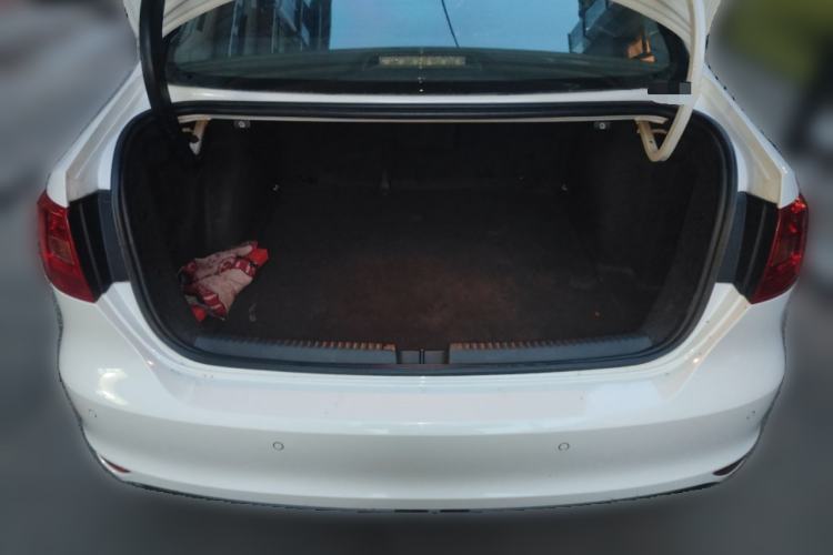 Used Volkswagen Sagitar 2014 1.6L Automatic Comfort Model Trunk