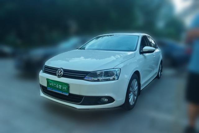 Volkswagen Sagitar 2014 Revised Version 1.6L Automatic Fashionable Style usado