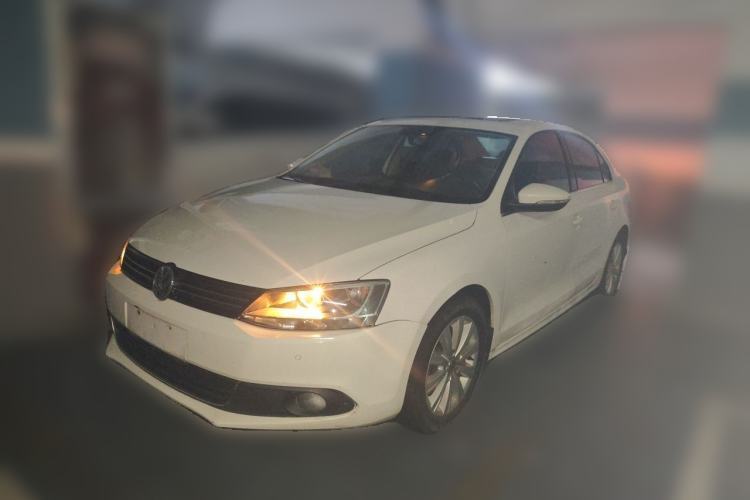 Used Volkswagen Sagitar 2014 1.6L Automatic Comfort Model Guazi used car, China used car export, Used car for sale, Used  cars, Cheapest cars for sale