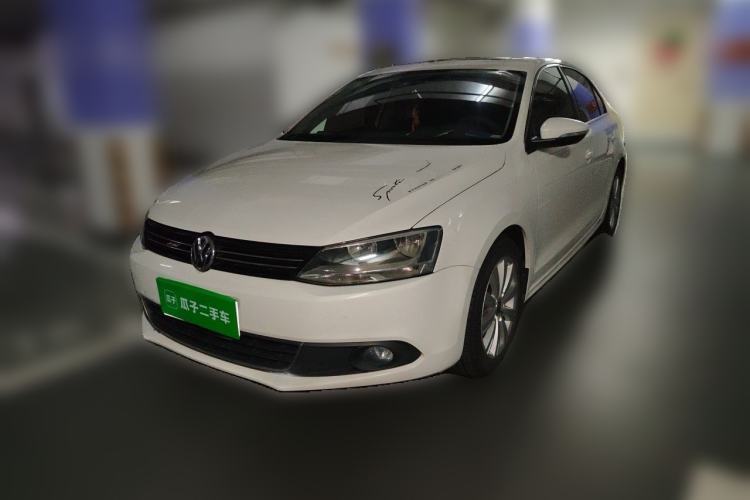 Used Volkswagen Sagitar 2014 Revised Version 1.6L Manual Comfort Edition Guazi used car, China used car export, Used car for sale, Used  cars, Cheapest cars for sale