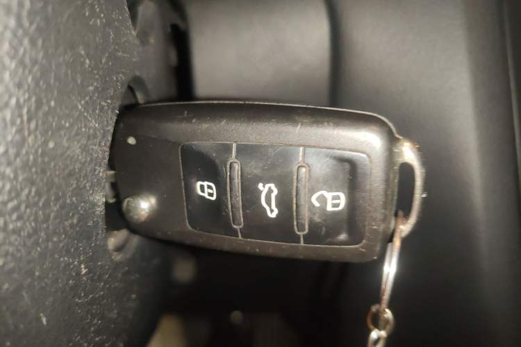 Used Volkswagen Sagitar 2014 1.4TSI Automatic Luxury Model Vehicle Key