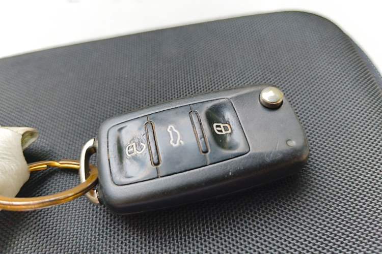 Used Volkswagen Sagitar 2014 Revised Version 1.6L Automatic Comfort Edition Vehicle Key