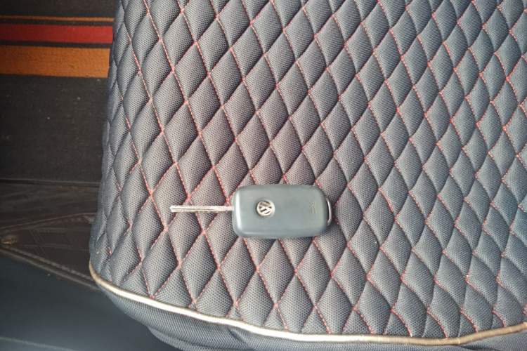 Used Volkswagen Sagitar 2014 Revised Version 1.4TSI Automatic Luxury Edition Vehicle Key