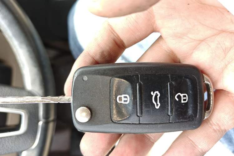 Used Volkswagen Sagitar 2014 1.4TSI Automatic Luxury Model Vehicle Key