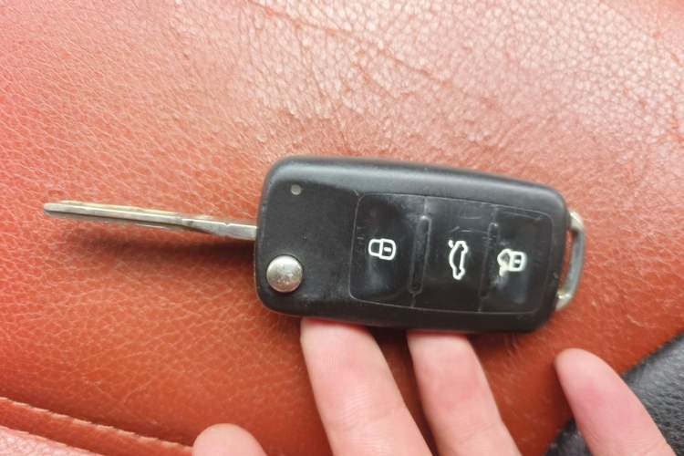 Used Volkswagen Sagitar 2014 Revised Version 1.6L Automatic Comfort Edition Vehicle Key